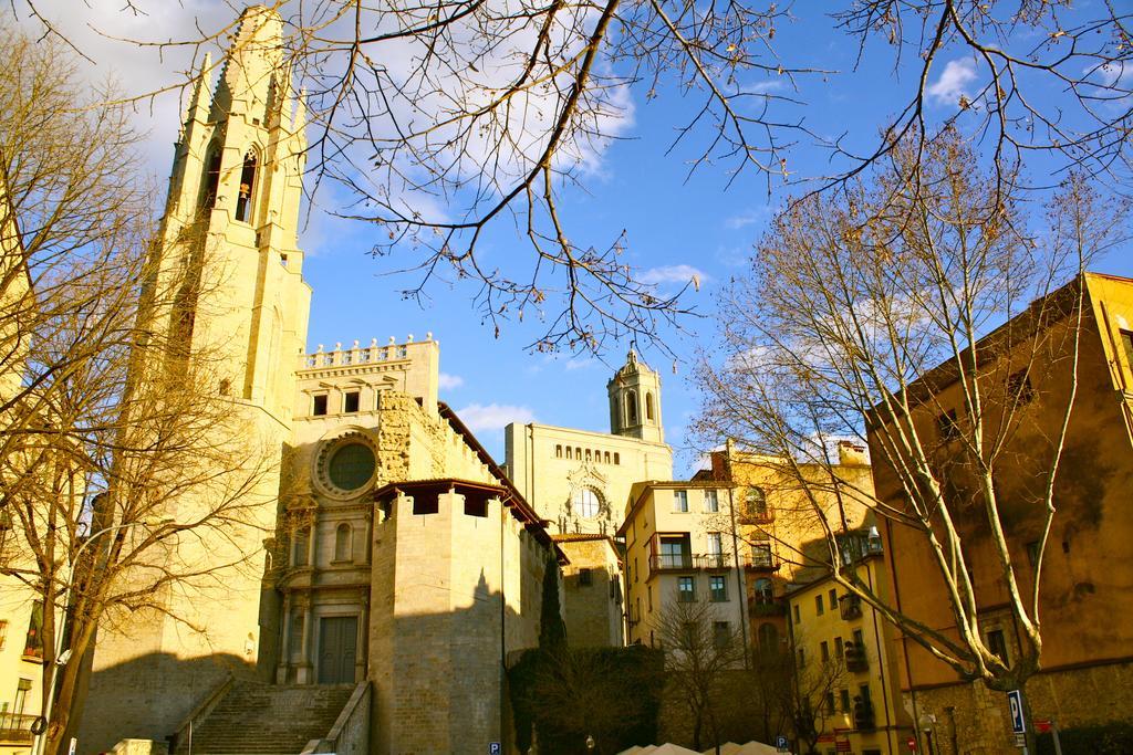 La Lleona Apartment Girona Eksteriør billede
