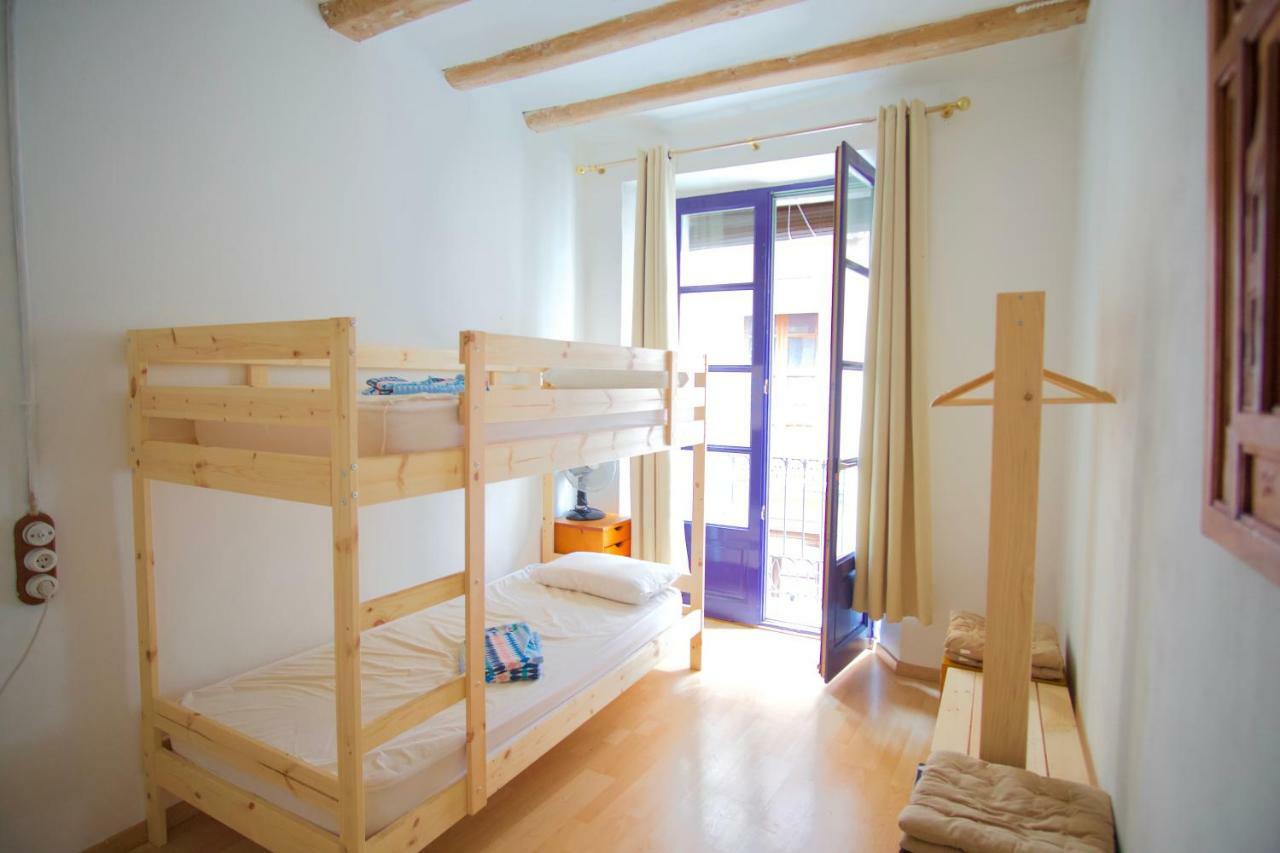 La Lleona Apartment Girona Eksteriør billede